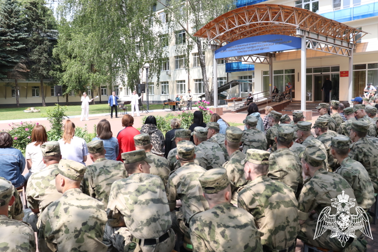 12 июня в госпитале прошёл концерт, посвящённый Дню России.