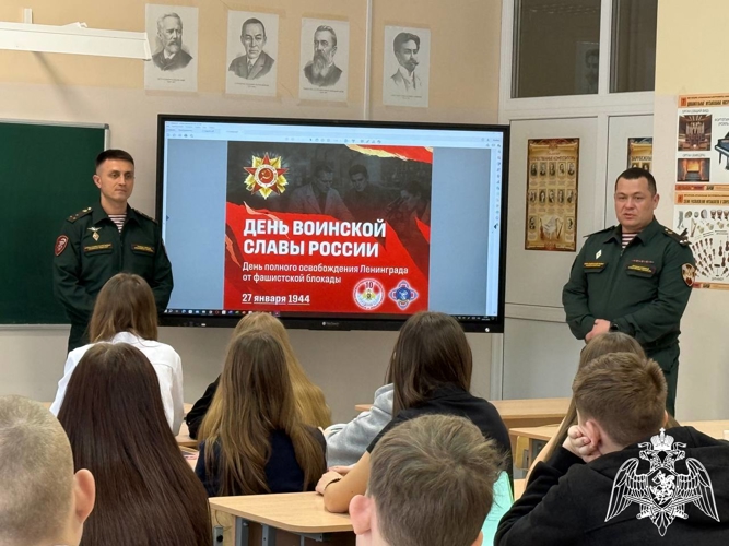 «Урок мужества» в школе № 16 имени Героя Советского Союза Сережникова А.И.