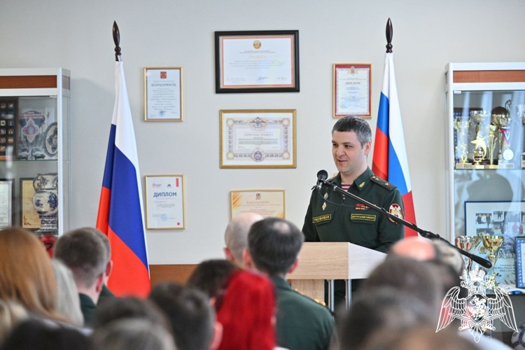 Председатель Московской областной думы Игорь Брынцалов и глава городского округа Балашиха Сергей Юров поздравили Росгвардейцев с Днем защитника Отечества
